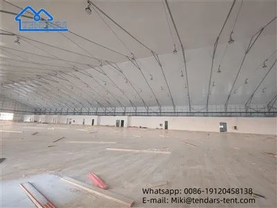 Didelė lauko badmintono teismo palapinė